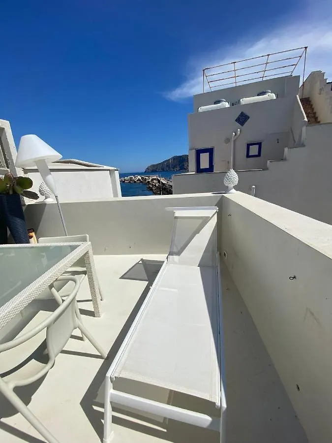Dal Notaio, Appartamento Con Terrazza Marettimo