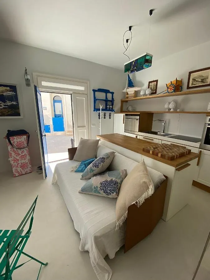 Dal Notaio, Appartamento Con Terrazza Marettimo Apartment